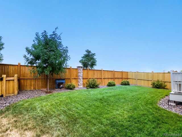 4426 Garnet Way, Longmont, CO 80504