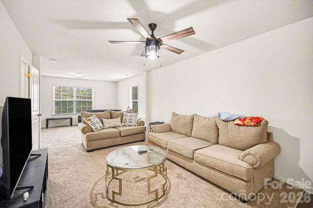 1430 Eastway Drive, Dallas, NC 28034