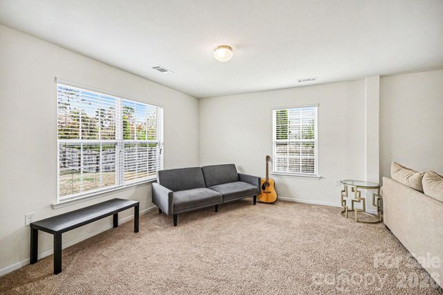 1430 Eastway Drive, Dallas, NC 28034