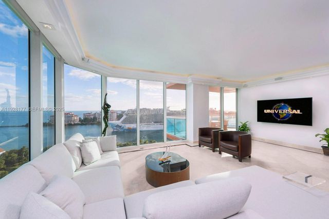 300 S Pointe Dr 1701, Miami Beach, FL 33139