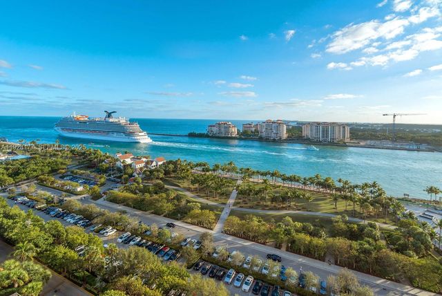 300 S Pointe Dr 1701, Miami Beach, FL 33139