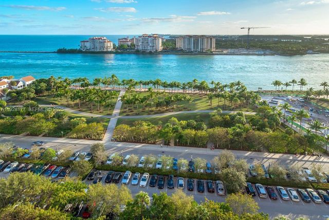 300 S Pointe Dr 1701, Miami Beach, FL 33139