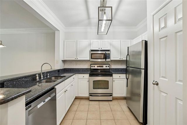 1850 Cotillion 2205, Atlanta, GA 30338