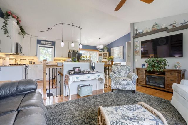 12255 Magnolia Street NW, Coon Rapids, MN 55448