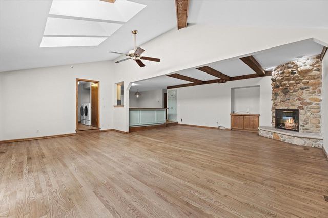 14840 W Oklahoma COURT, New Berlin, WI 53151