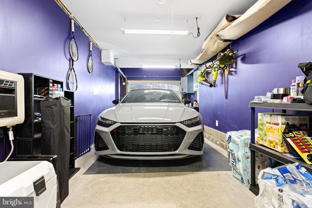 165 VALLEY DR, Southampton, PA 18966