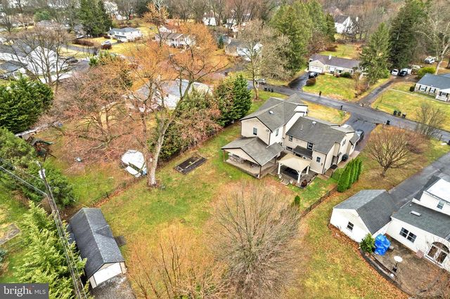 165 VALLEY DR, Southampton, PA 18966