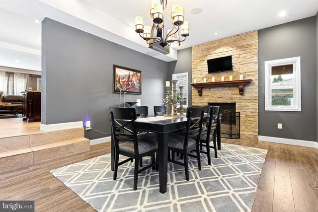 165 VALLEY DR, Southampton, PA 18966