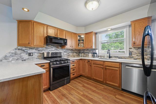 1625 Swallow ROAD, Twin Lakes, WI 53181