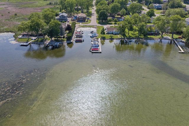 1625 Swallow ROAD, Twin Lakes, WI 53181