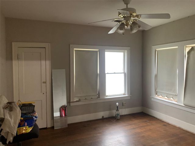 22720 Hudson Lane NE, New Caney, TX 77357