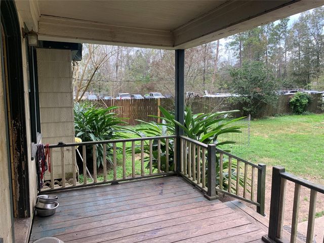 22720 Hudson Lane NE, New Caney, TX 77357