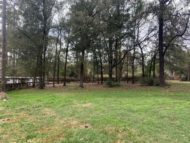 22720 Hudson Lane NE, New Caney, TX 77357