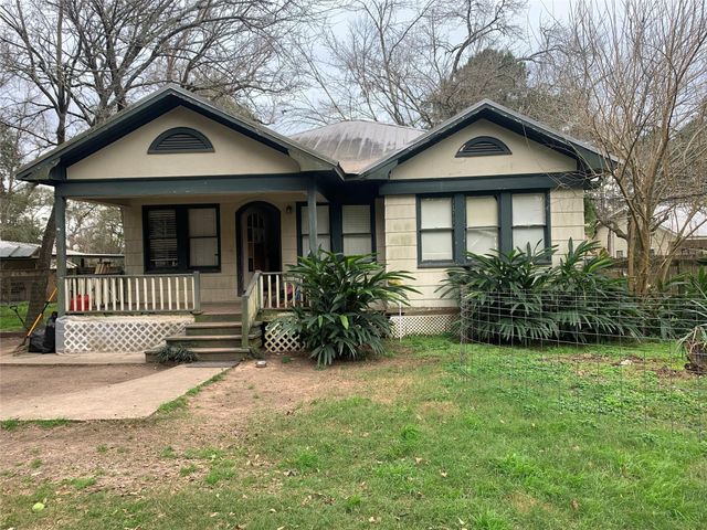 22720 Hudson Lane NE, New Caney, TX 77357