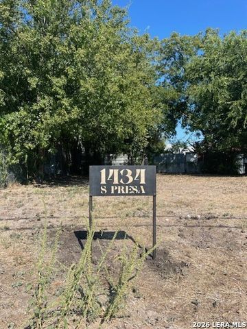 1434 S. Presa, San Antonio, TX 78210