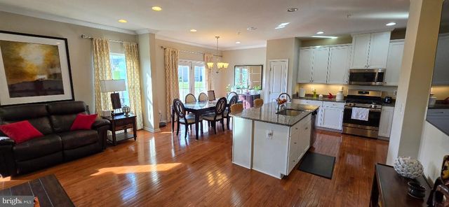 4018 SECRETARIAT ST, Harrisburg, PA 17112