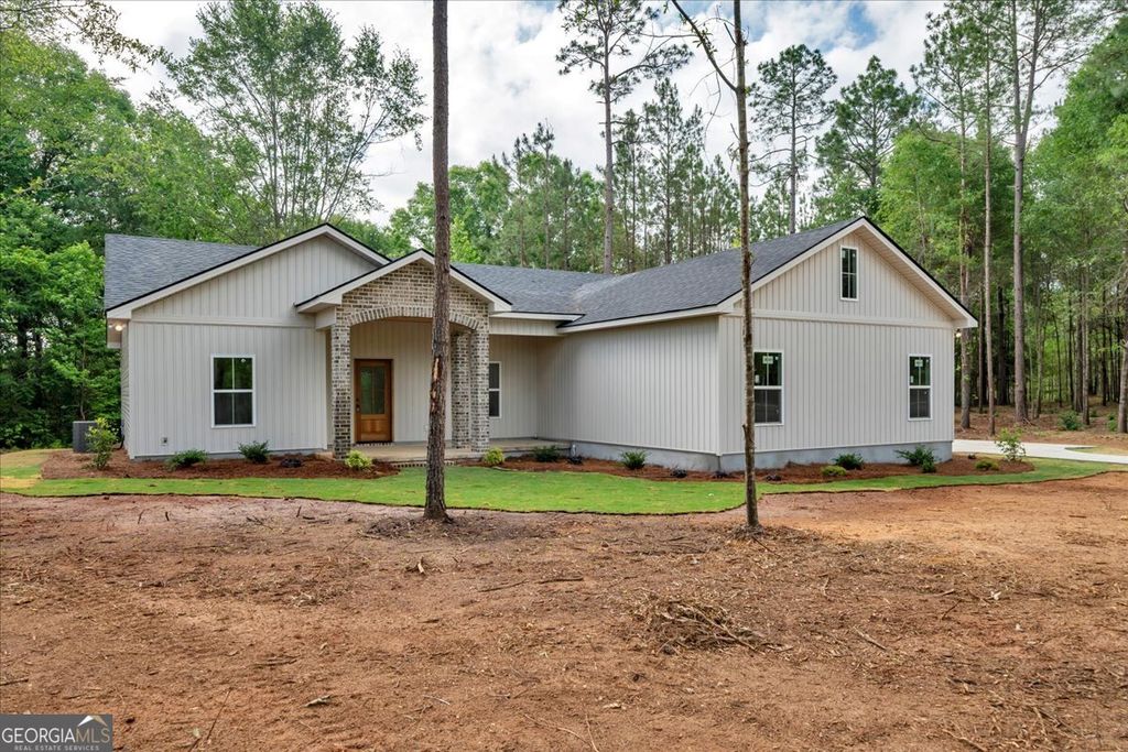 323 Northwood Trail, Dudley, GA 31022