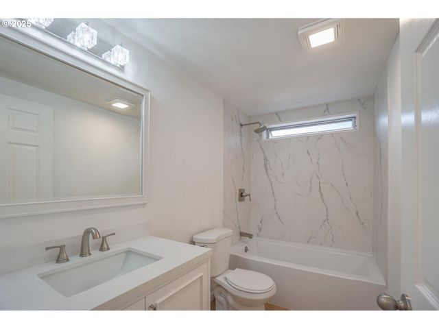 45400 Ne PUP CREEK Rd, Woodland, WA 98674