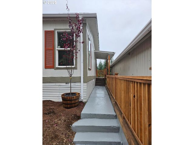 45400 Ne PUP CREEK Rd, Woodland, WA 98674