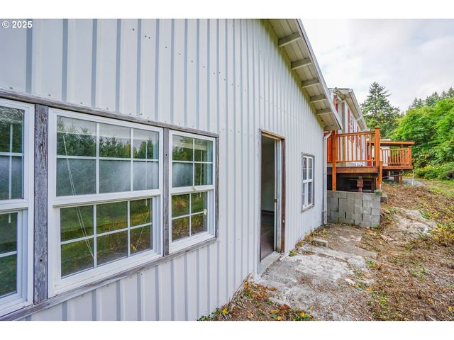 45400 Ne PUP CREEK Rd, Woodland, WA 98674