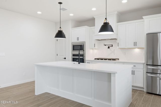 14473 Desert Wind Drive, Horizon City, TX 79928