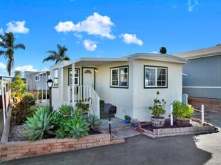 245 W Bobier Dr 23, Vista, CA 92083