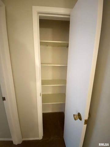 1915 W Marlene Ave Apt B, Peoria, IL 61614