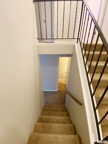 1915 W Marlene Ave Apt B, Peoria, IL 61614