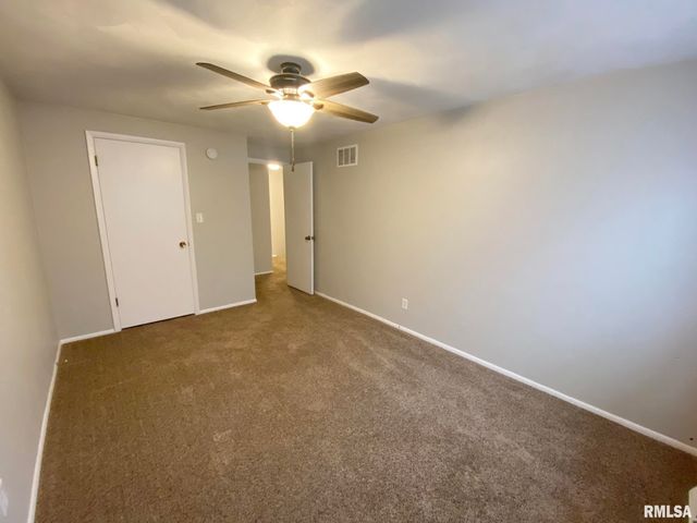 1915 W Marlene Ave Apt B, Peoria, IL 61614