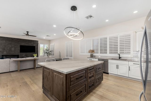 7208 W MELINDA Lane, Glendale, AZ 85308