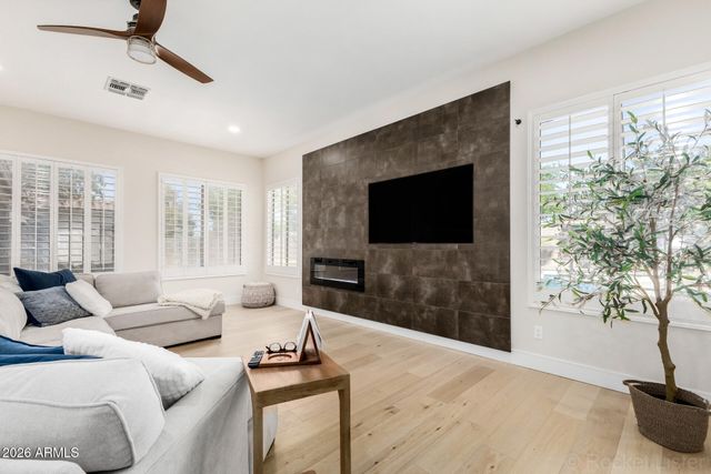 7208 W MELINDA Lane, Glendale, AZ 85308