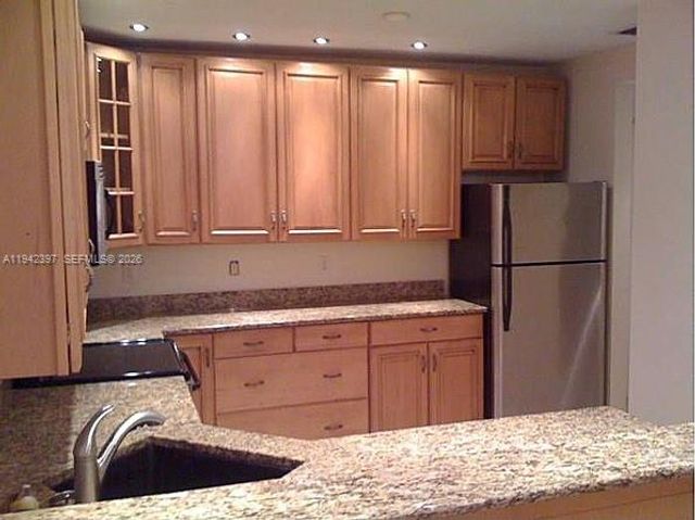 16531 NE 35th Avenue 201, North Miami Beach, FL 33160