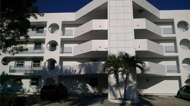 16531 NE 35th Avenue 201, North Miami Beach, FL 33160
