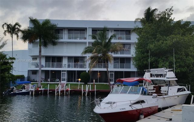 16531 NE 35th Avenue 201, North Miami Beach, FL 33160