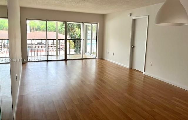 3920 Inverrary Boulevard 204C, Lauderhill, FL 33319