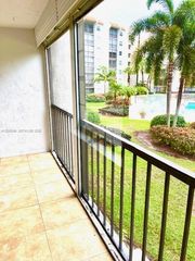3920 Inverrary Boulevard 204C, Lauderhill, FL 33319