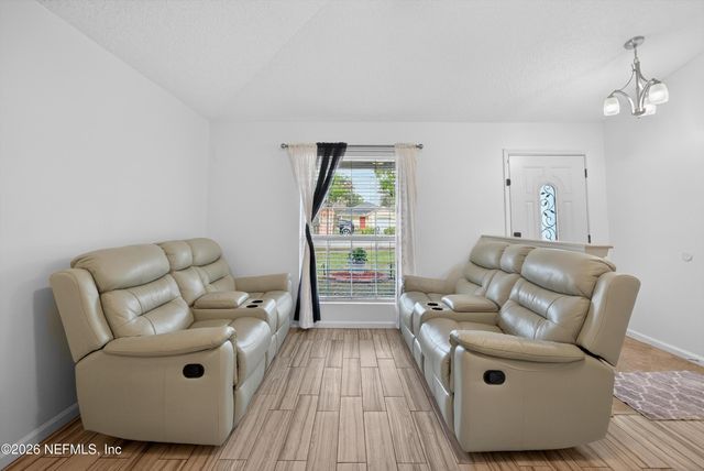 4405 CHARLES BENNETT Drive, Jacksonville, FL 32225