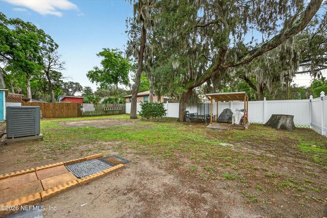 4405 CHARLES BENNETT Drive, Jacksonville, FL 32225