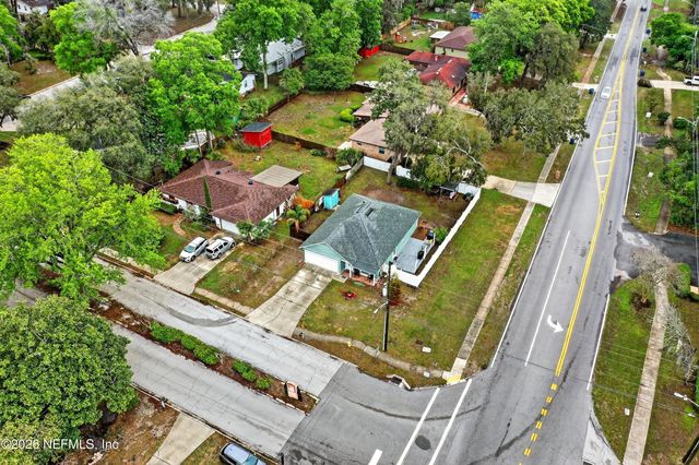 4405 CHARLES BENNETT Drive, Jacksonville, FL 32225