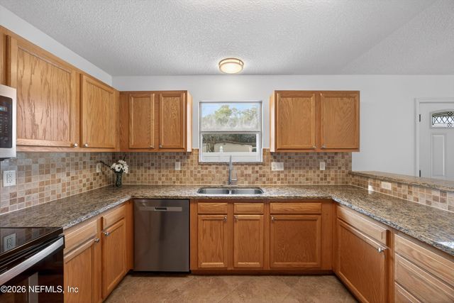 4405 CHARLES BENNETT Drive, Jacksonville, FL 32225