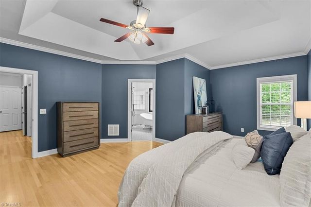 210 Hunters Glen Drive, Summerfield, NC 27358