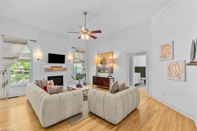 210 Hunters Glen Drive, Summerfield, NC 27358