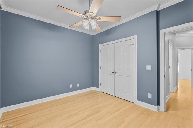 210 Hunters Glen Drive, Summerfield, NC 27358