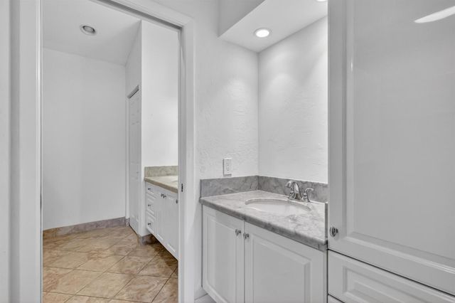 6656 Las Flores Drive, Boca Raton, FL 33433