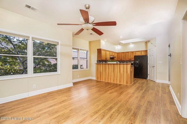 3741 Hurstbourne Ridge Blvd, Louisville, KY 40299