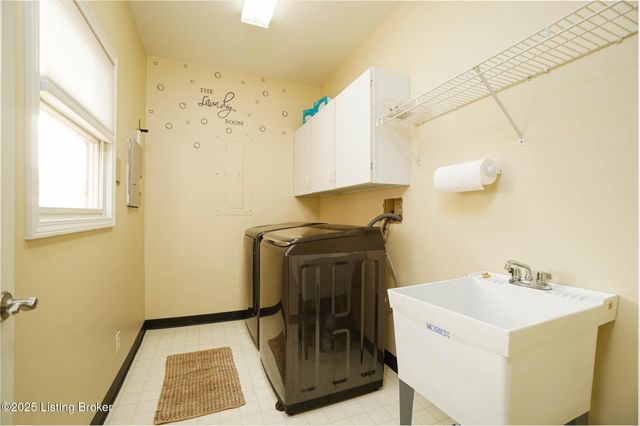 3741 Hurstbourne Ridge Blvd, Louisville, KY 40299