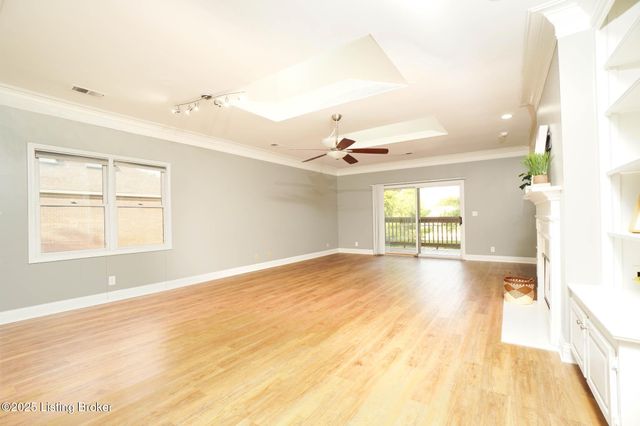 3741 Hurstbourne Ridge Blvd, Louisville, KY 40299