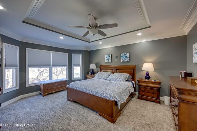 3741 Hurstbourne Ridge Blvd, Louisville, KY 40299