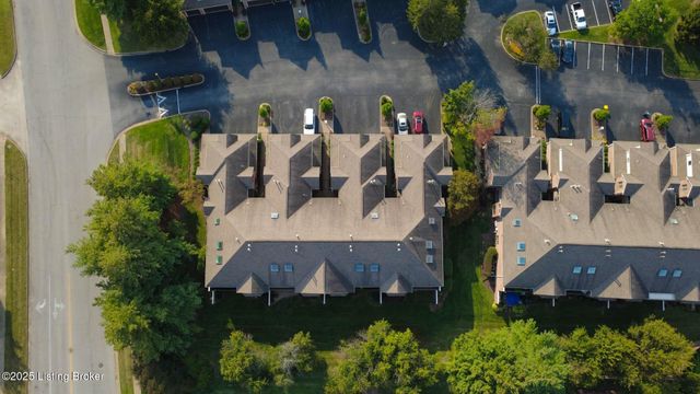 3741 Hurstbourne Ridge Blvd, Louisville, KY 40299