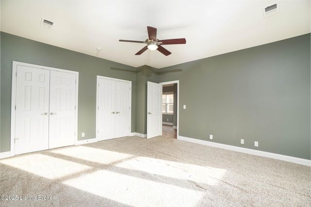 3741 Hurstbourne Ridge Blvd, Louisville, KY 40299